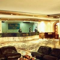 Hotel Botero Plaza