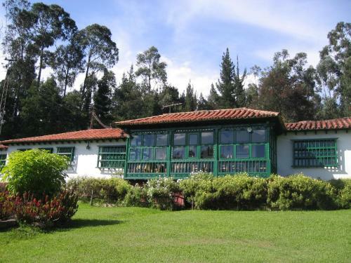 Hotel Campestre Hacienda Santa Rosalia