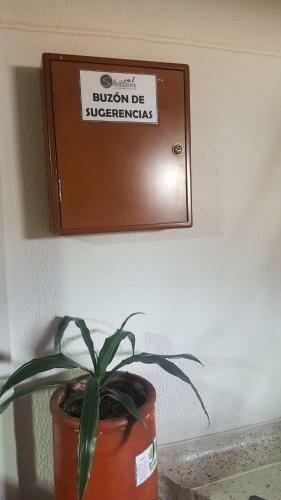 Shalom Hotel - Duitama