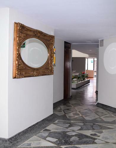 Hotel Reina Isabella