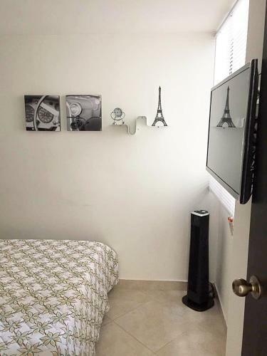 Comfortable Apartment With Private Parking, Pool, Good Ubication..