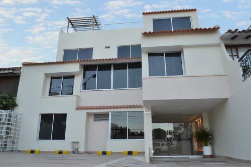 Albergue Hotel Zamay Plus