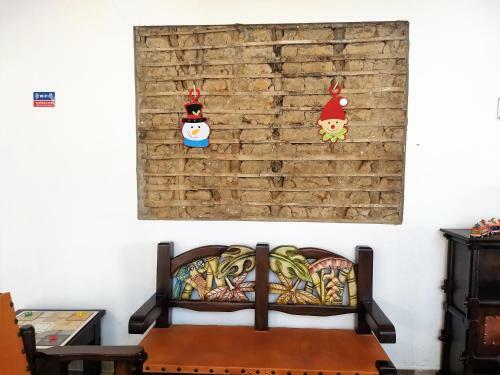 Hotel La Tia Emiss