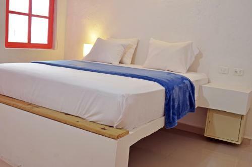 Bed & Breakfast Faro De Alejandr�a Hostel
