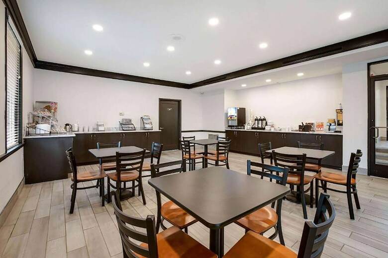 Hotel Days Inn Canton
