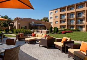 Hotel Courtyard Columbia
