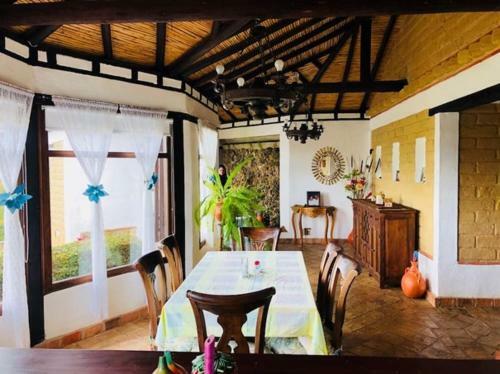 Hostal Villa In�s