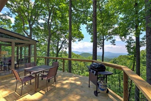 Magnolia Mountain Home