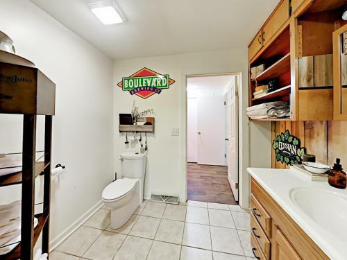 Unique Getaway Near National Forest Home