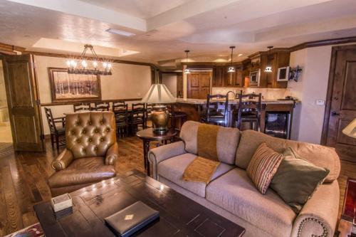 Aspen_hyatt_grand_2bed