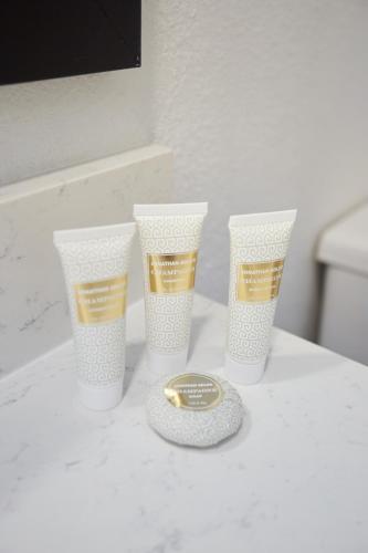 The Domain Premier Suites By Sonder