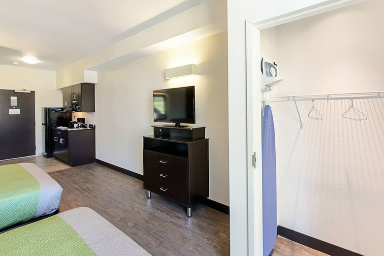 Hotel Studio 6 Austin Airport