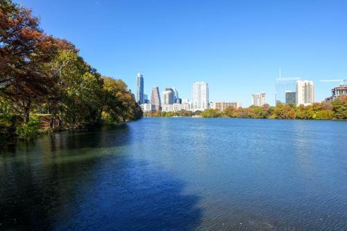 Apartamento High-end Apt On Town Lake