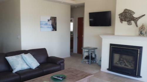 90 San Luis Street Unit C Two-bedroom Apartment