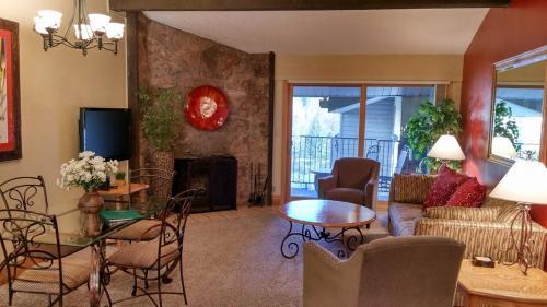 Apartamento 177 Lake Condo K-4