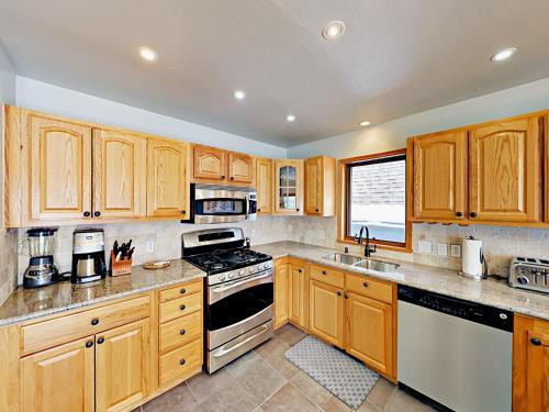 2810 O'neal Spur Townhouse Unit C