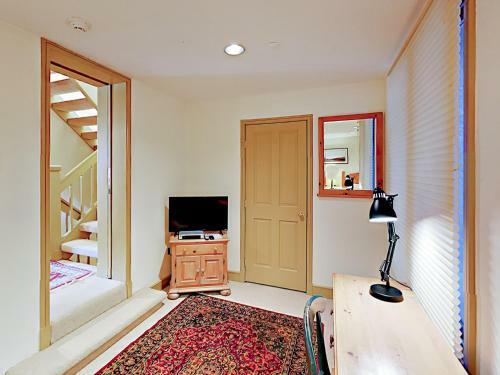 450 Offerson Road Townhouse