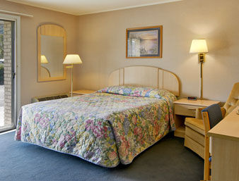 Hotel Super 8 Motel - Franklin