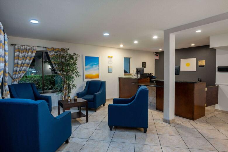 Hotel Days Inn Encinitas- Legoland Moonlight Beach