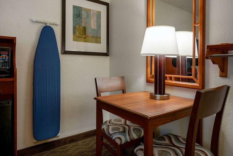 Hotel Days Inn Encinitas- Legoland Moonlight Beach