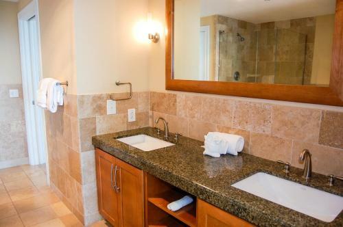 Ocean Club 1005 Deluxe - Two Bedroom Apartment