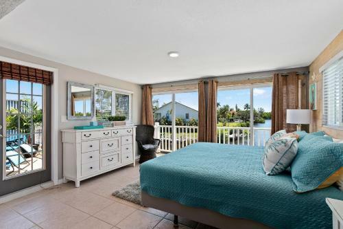 Posada Latitude 26 Waterfront Boutique Resort
