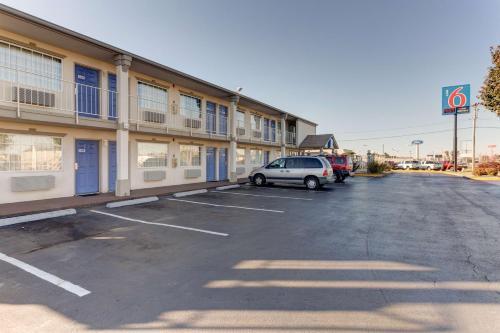 Hotel Motel 6 Bowling Green - Kentucky