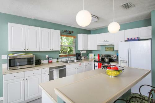 West Bradenton 16 Home