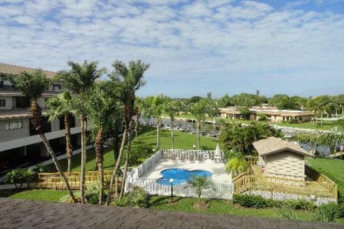 Waterway Two Bedroom Apartment, Unit 211