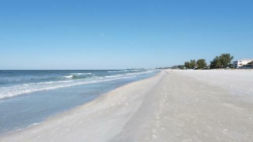 Apartamento 242 Bradenton Beach Club Condo