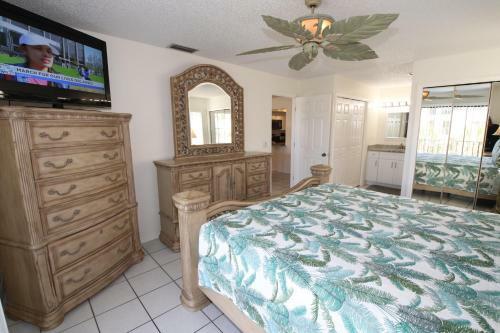 Absolute Anna Maria Two-bedroom Apartment
