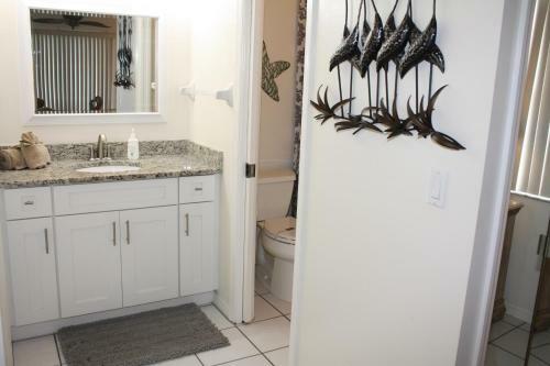 Absolute Anna Maria Two-bedroom Apartment