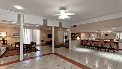 Apartamento Runaway Bay 242 - 1418878 Condo