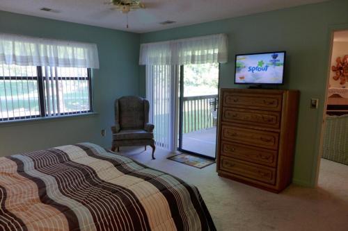 Pointe Royale Luxury Ground-floor 2bdr Condo (61-2)