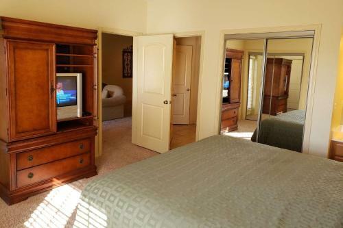 Royal Links At 1000 Hills Walk-in Two Bedroom