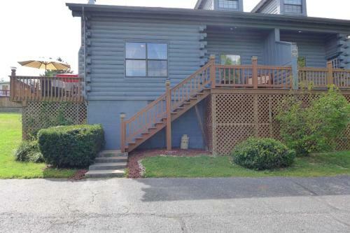 Cabin Court Four-1