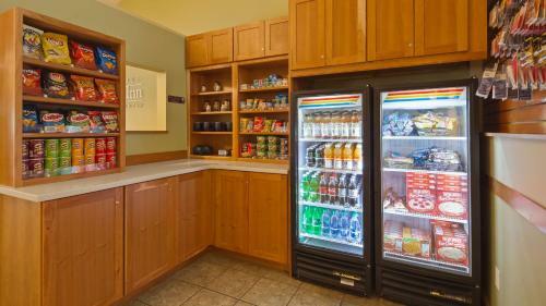 Hotel Best Western Plus Windjammer Inn & Conference Center