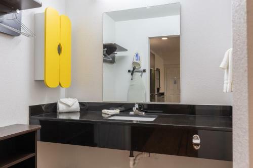 Hotel Studio 6 Bryan, Tx - Texas Avenue