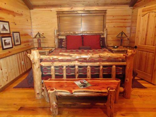 Sundance Trail Cabin Broken Bow Cabin