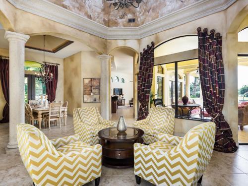 105 Sw 52nd Terrace Home