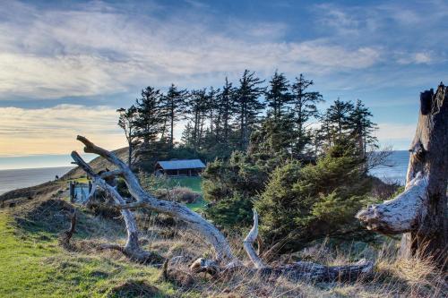 Beaches Inn | Orca Bay Townhouse
