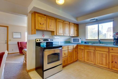 Beaches Inn | Buccaneer Bay Bungalow