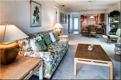 Apartamento Captiva Shores # 6c Condo