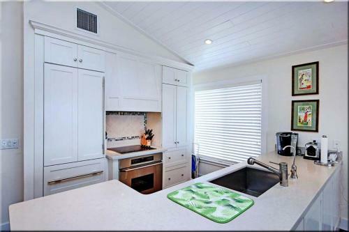 Apartamento Captiva Hide-a-way # 2b Condo