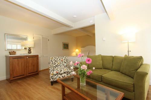 Hotel Lobos Lodge