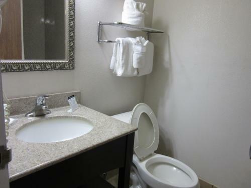 Charleston Grand Hotel