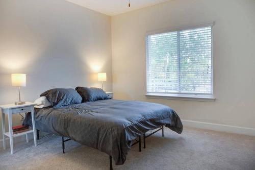 Plaza Midwood Two Bedroom Apartment