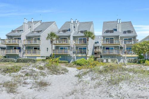 19930 Gulf Blvd Townhouse Unit 4a