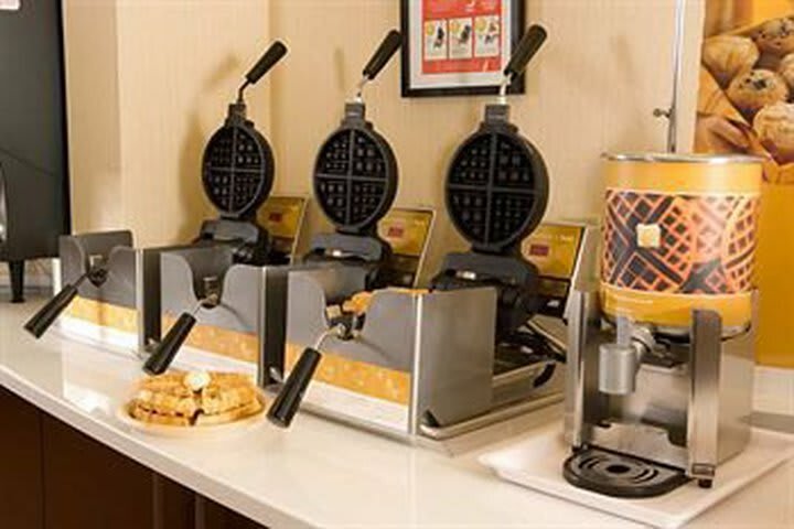 Hotel Hampton Inn Orlando-south Of Universal Studios