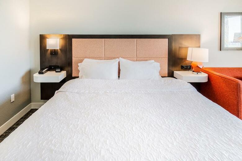 Hotel Hampton Inn Pensacola Beach